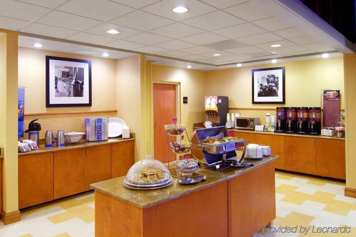 Hampton Inn Petersburg - Southpark Mall Colonial Heights Bagian luar foto