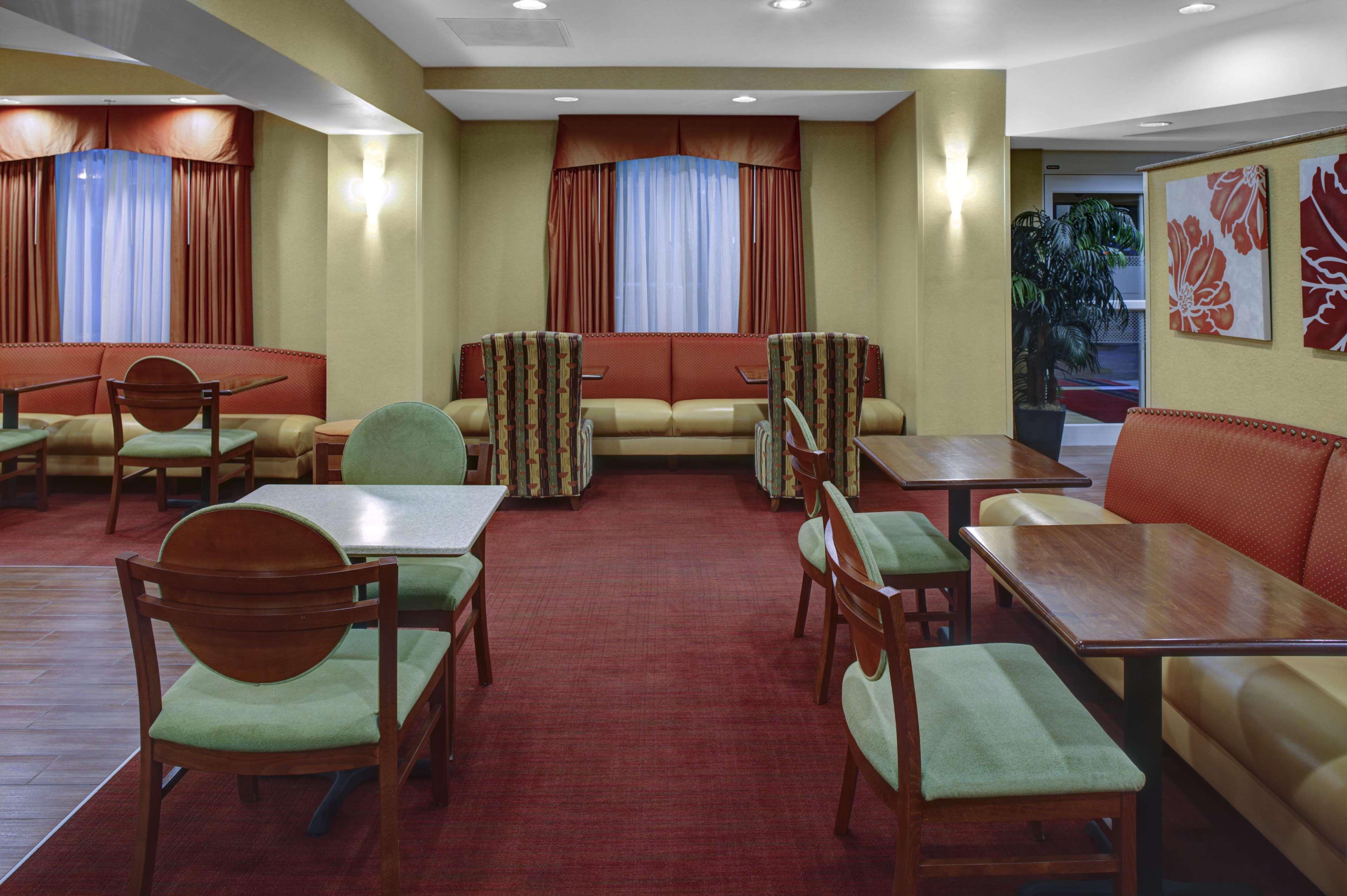 Hampton Inn Petersburg - Southpark Mall Colonial Heights Bagian luar foto