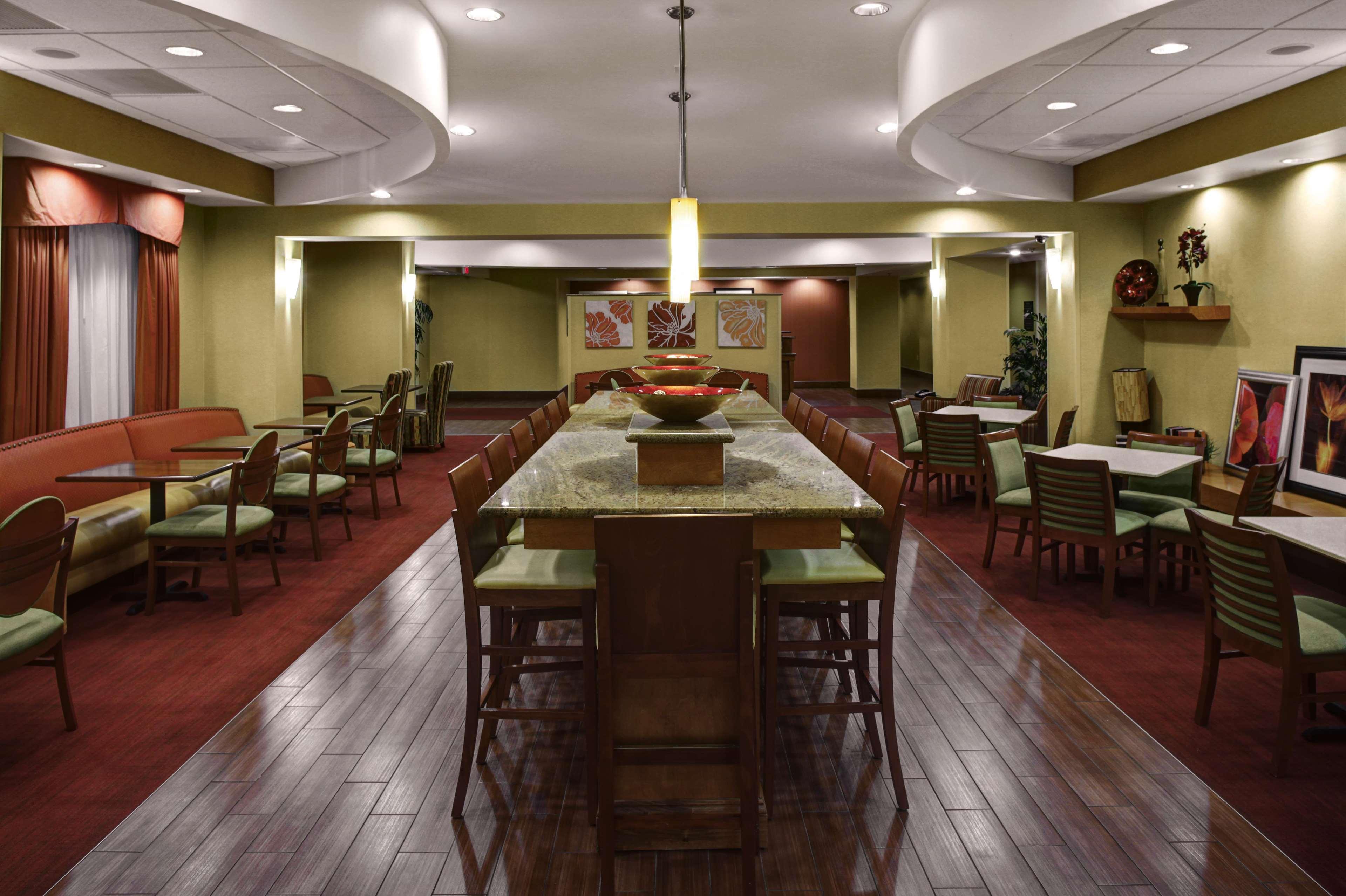 Hampton Inn Petersburg - Southpark Mall Colonial Heights Bagian luar foto